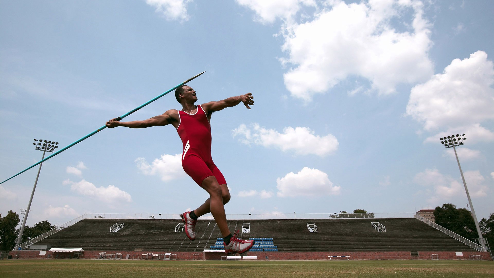 世界杯预选赛中国青年队爆冷 技术执行需提升，2022世界杯预选赛 中国队出线形势分析