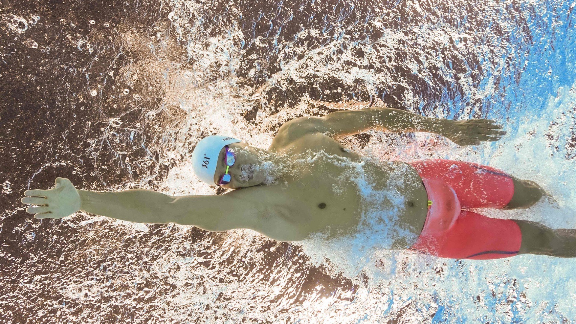 20岁天才震惊联盟